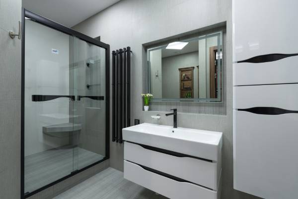Glass Mirror Installation